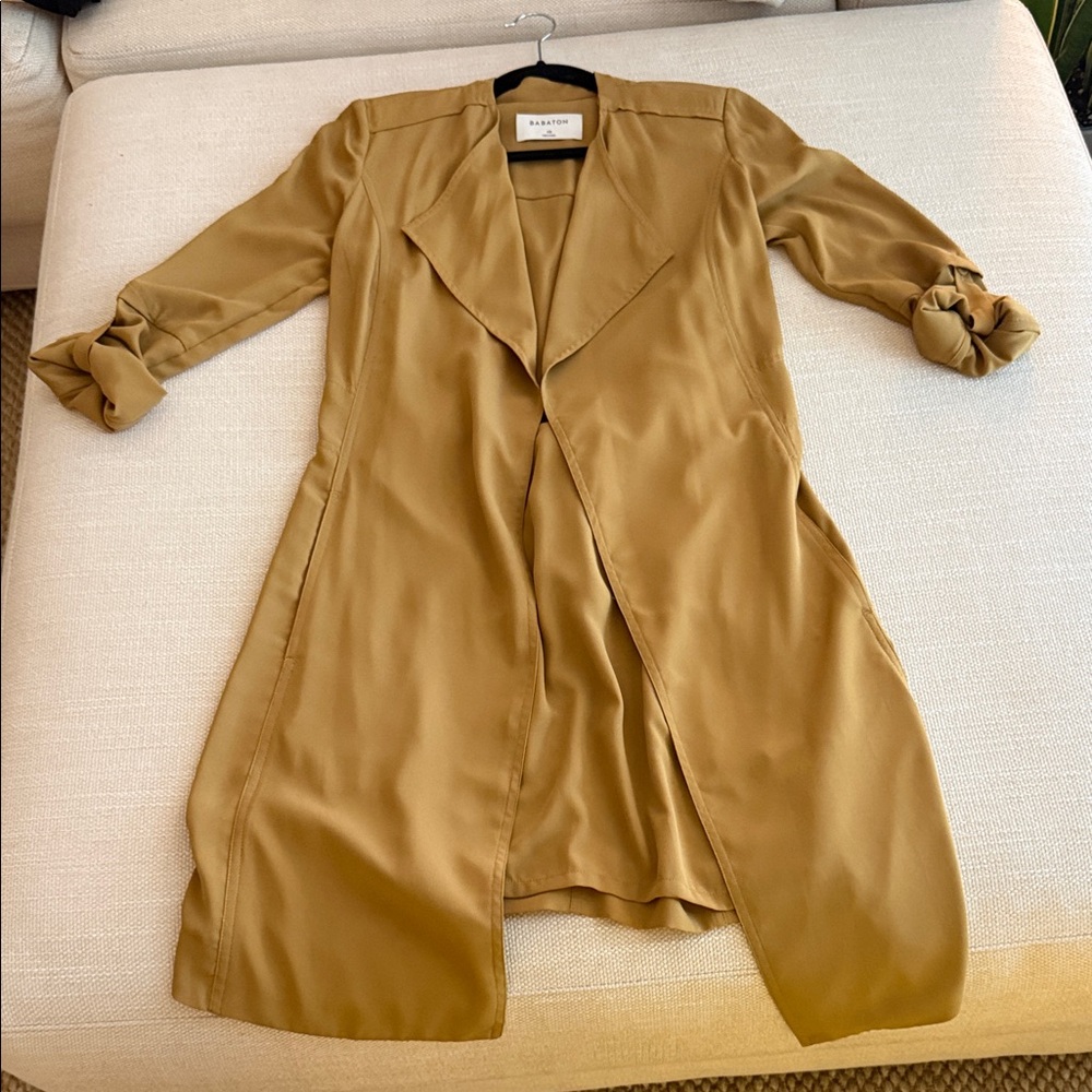 Aritzia Babaton Cardigan
